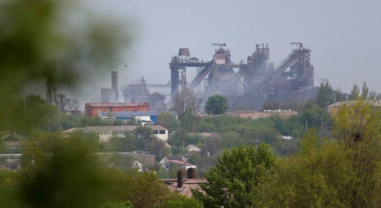 Complexo siderúrgico de Azovstal, em Mariupol, reduto da resistência ucraniana