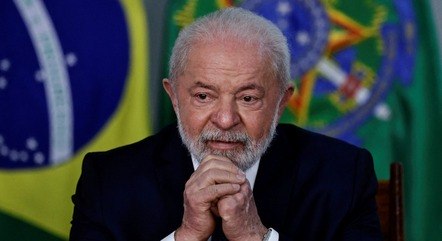 Convite ocorre um dia após Lula cancelar jantar