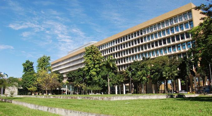 Universidade Federal do Rio de Janeiro, que teme corte no orçamento