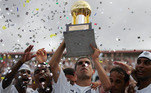 Santos (8 títulos)Última edição do Brasileirão conquistada pelo clube: 2004Quanto tempo na fila? 19 anos