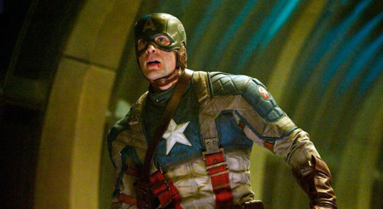 Ator de «Avengers» eleito homem mais sexy do mundo em 2014 - TVI