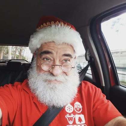 Um dos segredos para que um bom Papai Noel seja convincente é uma barba verdadeira. 