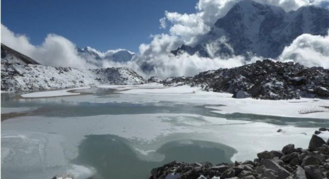 Estudo mostrou que lagos na área do glaciar de Khumbu estão se juntando