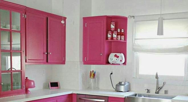 Uma cozinha cor de rosa feita de sonhos 