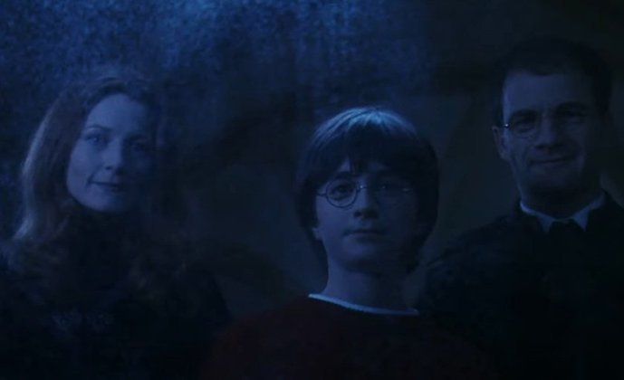 Uma das maneiras de olhar para o personagem Harry Potter e saber identificá-lo é observando os seus óculos perfeitamente redondos. Pois bem, fique sabendo que o ator Daniel Radcliffe usou 160 pares durante as filmagens. 