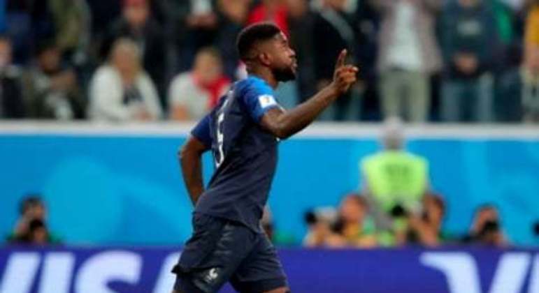 Umtiti, autor do gol de França 1x0 Umtiti - semifinal da Copa do Mundo de 2018