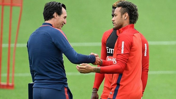 Unai Emery x Neymar: Unai Emery vivenciou alguns problemas com Neymar no Paris Saint-Germain. Além da polêmica briga do brasileiro com Cavani para bater o pênalti, o técnico espanhol não contava com apoio do camisa 10, que mostrava cada vez mais insatisfação. 