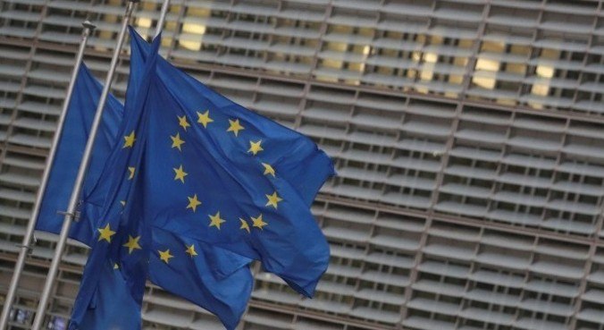 UE alcança acordo para redução de emissões de pelo menos 55% até 2030