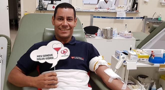 Universal também organiza movimentos para a doação de sangue