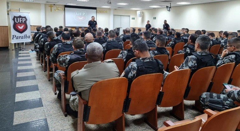 Projeto Universal nas Forças Policiais oferece palestras e amparo emocional