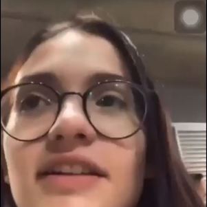 Aluna debocha de colega de turma