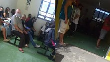Pacientes expõem falta de médicos e atendimento em UPA de SP