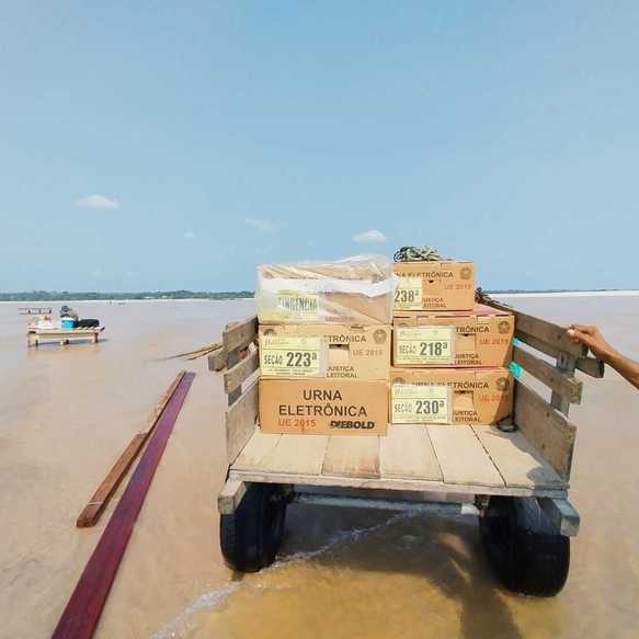 Urnas eletrônicas em Santarém