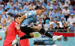 Nunez, do Uruguai, perde chance de marcar contra a Coreia do Sul