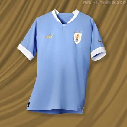 Uruguai (grupo H): camisa 1 (lançada oficialmente) / fornecedora: Puma – integrante de 