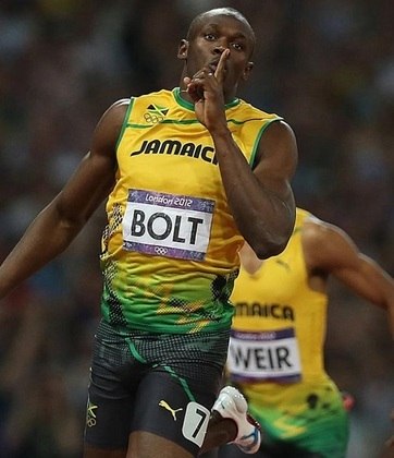 Usain Bolt é uma lenda do esporte por vários motivos. Um deles é pela quantidade de vitórias e números expressivos. Por exemplo: é o único atleta a ganhar oito medalhas de ouro em provas de velocidade, sendo dez vezes campeão mundial.