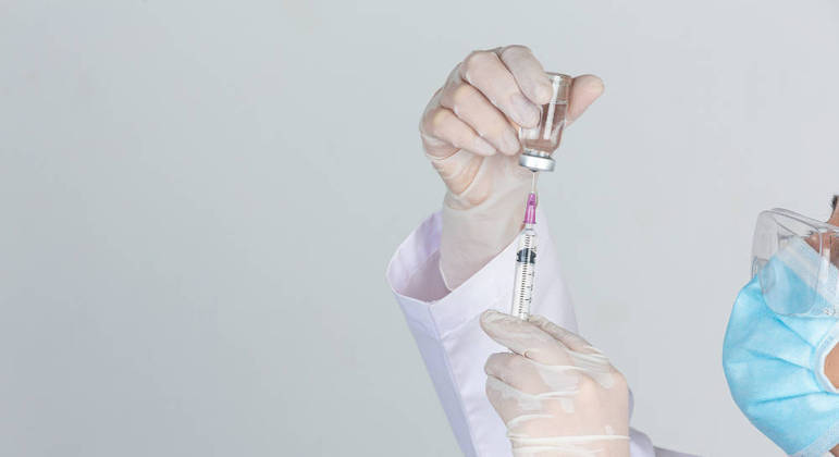 Covishield é a versão da vacina AstraZeneca produzida pelo Serum Institute of India