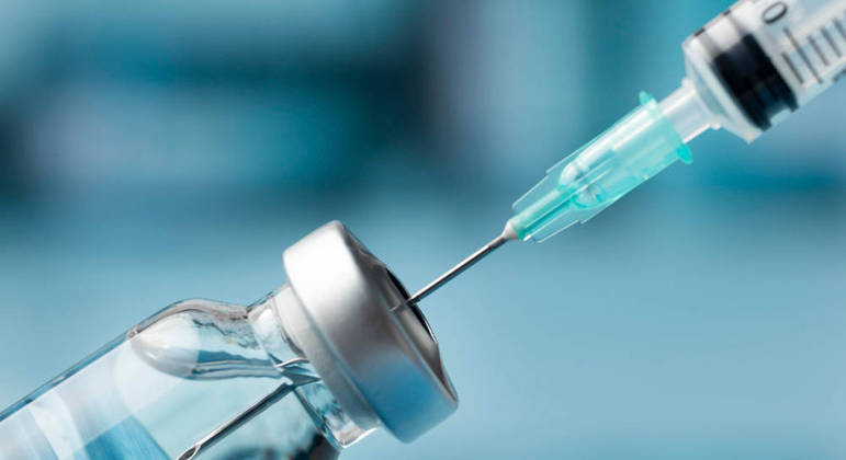 Vacina contra ebola é segura para crianças e adultos