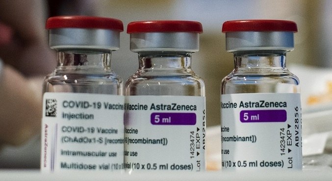 Vacina poderá ser distribuída por meio do programa Covax

