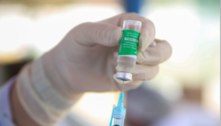 Justiça nega indenização a idosa vacinada contra a Covid com fabricantes diferentes 