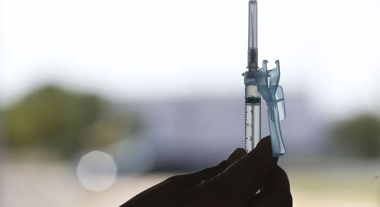 Vacinação contra Covid foi destacada por Queiroga na AMS
