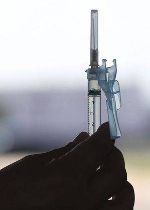 País ampliará vacinação, diz ministro
