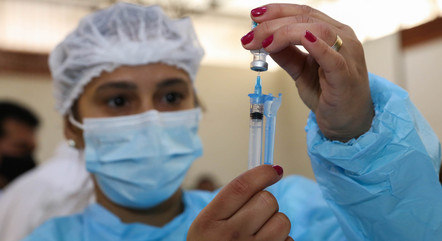 BH amplia vacinação contra a covid-19