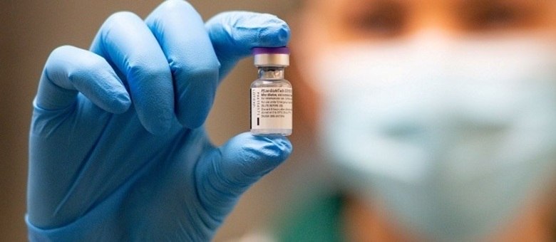 Agência reguladora dos EUA se reúne hoje para definir aprovação da vacina