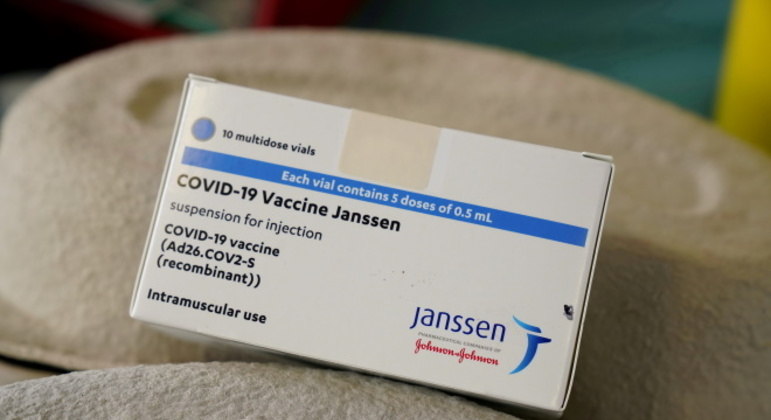A vacina da Janssen-Cilag possui esquema de uma dose e está autorizada para uso emergencial