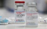 O laboratório farmacêutico americano Moderna anunciou, na segunda-feira (25), resultados positivos de sua vacina contra a Covid-19 em crianças de 6 a 11 anos e disse que pretende apresentar 