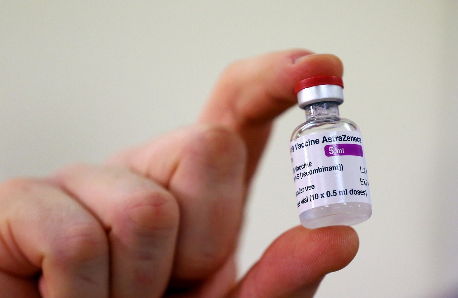 Vacina De Oxford E Eficaz Contra Variante Brasileira Diz Agencia Noticias R7 Saude