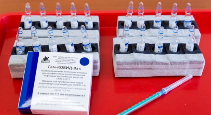 Russos não respondem dúvidas da Anvisa sobre efeitos da vacina Sputnik V