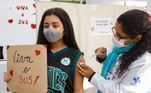 Mais de um milhão de adolescentes são vacinados contra a covid-19VEJA MAIS