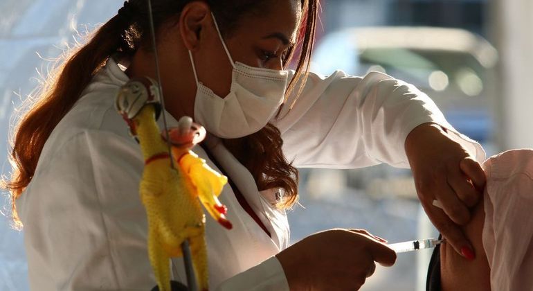 SP ultrapassa marca de 60 milhões de doses da vacina contra a covid-19 
aplicadas