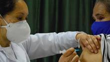 20% dos brasileiros acima de 18 anos estão com vacinação completa