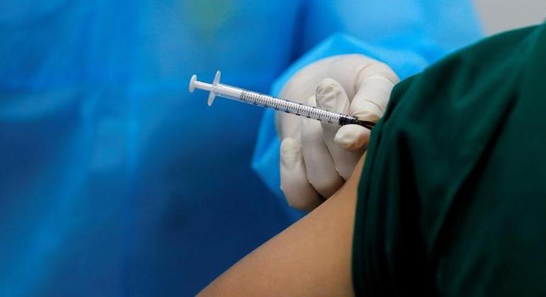 Por engano, cinco crianças são vacinadas contra covid-19 em UBS de Diadema
