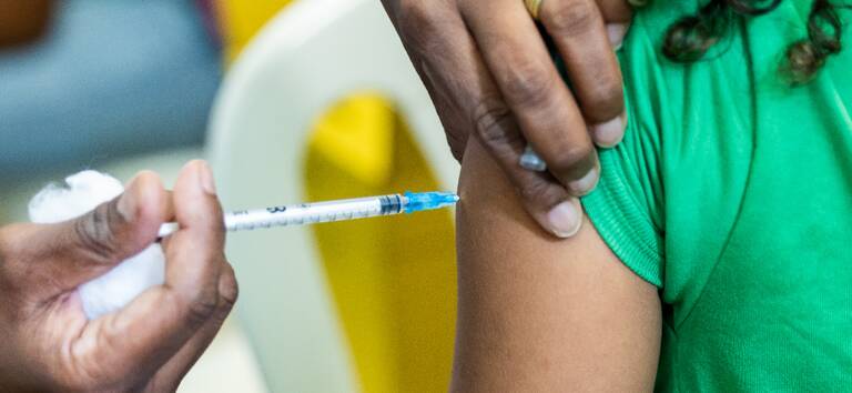 Belo Horizonte começa a vacinar crianças contra a gripe