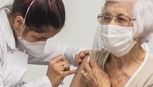 Quatro em cada dez brasileiros aptos estão sem terceira dose de vacina contra a Covid
