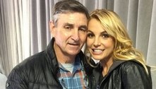 Pai de Britney Spears pede à justiça que cantora continue pagando seus advogados
