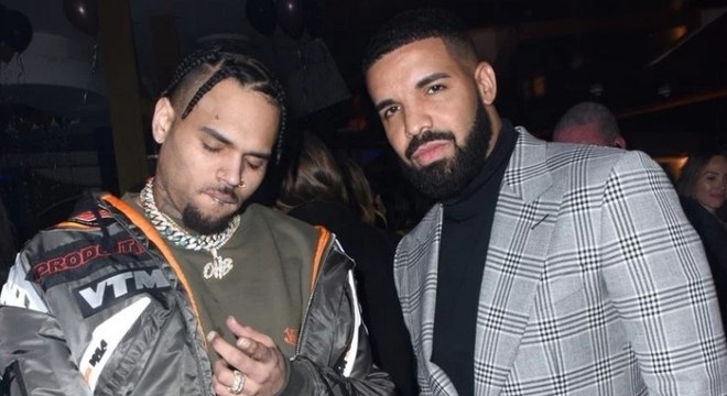 Drake hesitou em reatar amizade com Chris Brown por causa de Rihanna: 