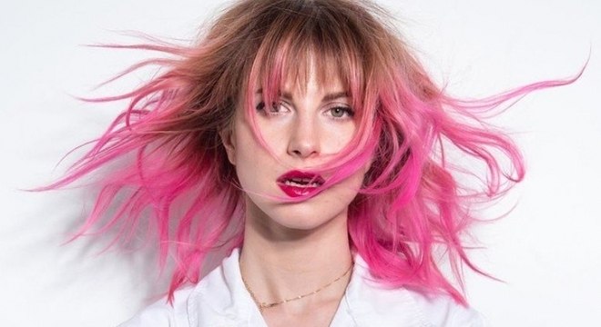 Hayley Williams, do Paramore, lançará um novo projeto em janeiro