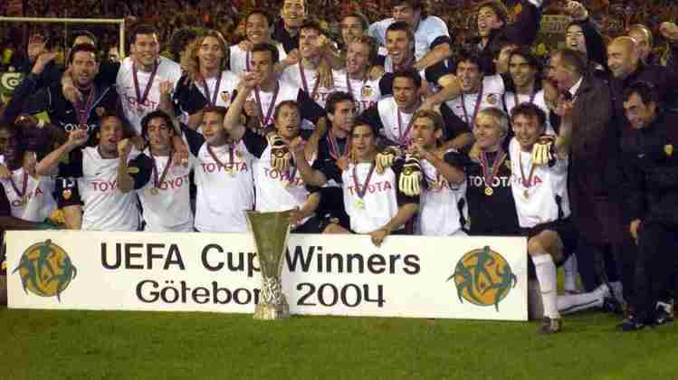 Valencia (Espanha): um título conquistado, em 2003/2004.