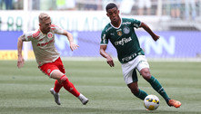 Weverton elogia a atuação de Vanderlan na vitória do Palmeiras
