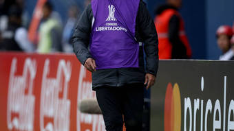 Duiliu no liberará a Luxa.  Promesas de refuerzos para calmar a la multitud enfurecida tras la humillante eliminación en Libertadores – Prisma.