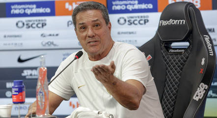Vanderlei Luxemburgo como treinador do Corinthians