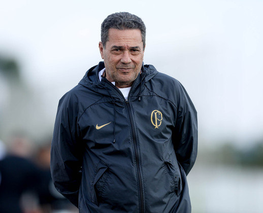 Vanderlei Luxemburgo vai comandar um treino no Equador