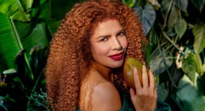 Vanessa da Mata passeia por diferentes ritmos musicais em novo álbum