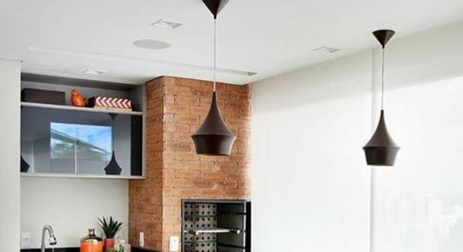 Varanda com churrasqueira gourmet