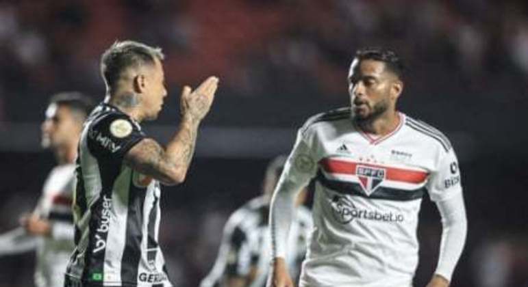 Vargas e Reinaldo - São Paulo x Atlético-MG - Brasileirão
