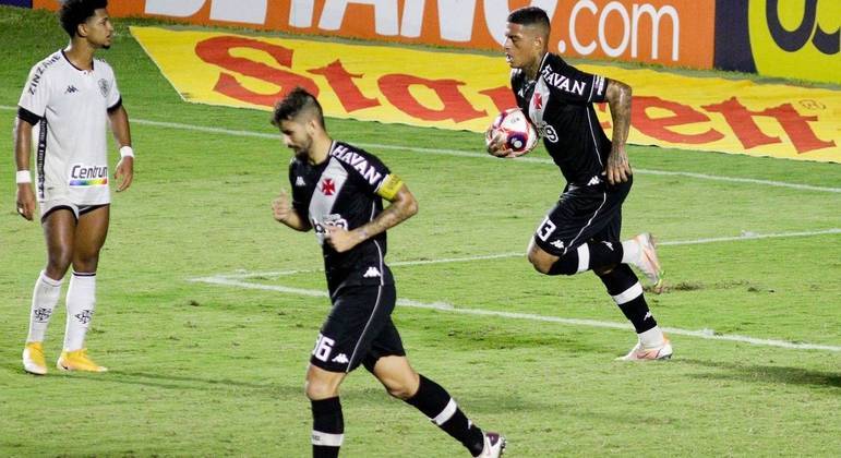 Vasco empata com o Botafogo no primeiro jogo da semifinal do